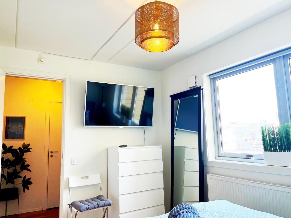 Floor Center Flat With Free Parking Apartment